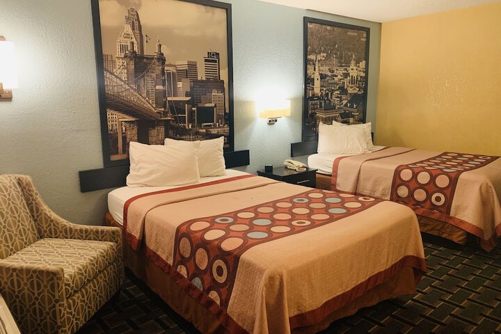 Room 7 of 62