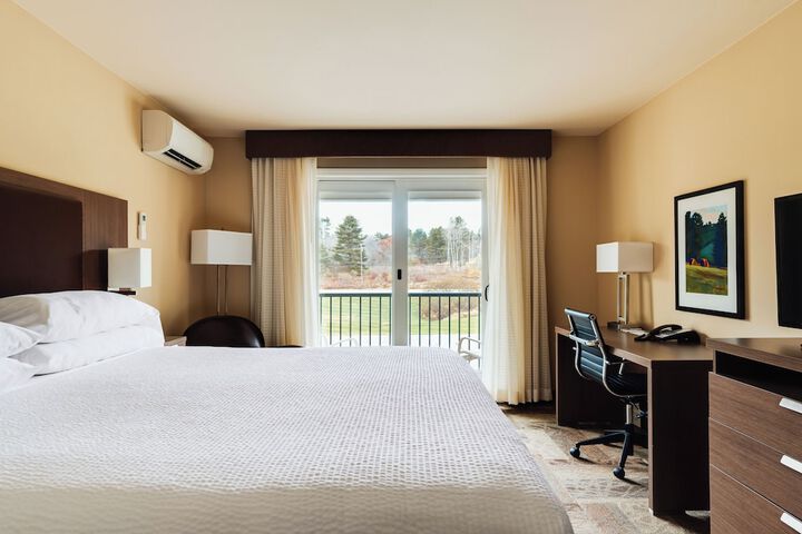 Belfast Harbor Inn
