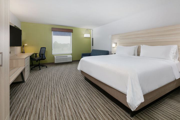 Holiday Inn Express : Hillsboro I-35 by IHG