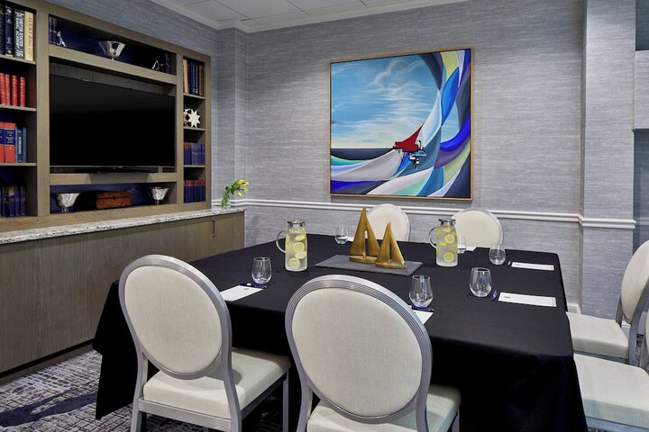 Annapolis Waterfront Hotel Autograph Collection