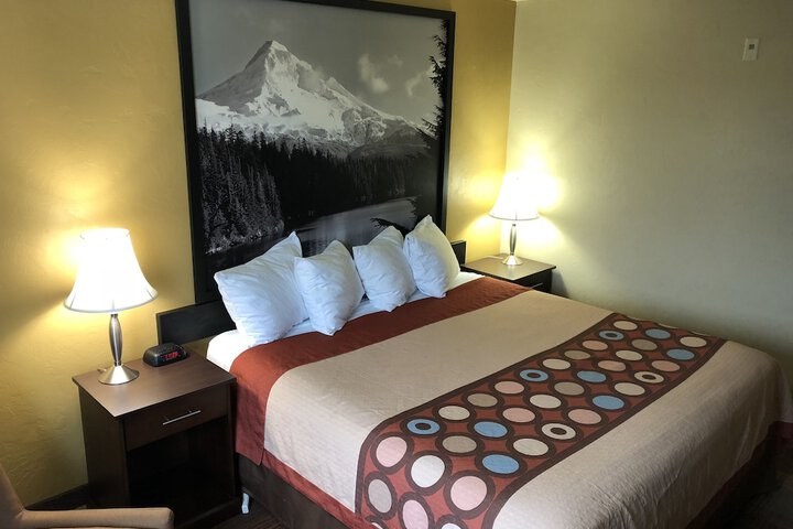 Super 8 by Wyndham Kennewick