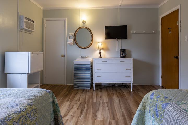 Room 100 of 309