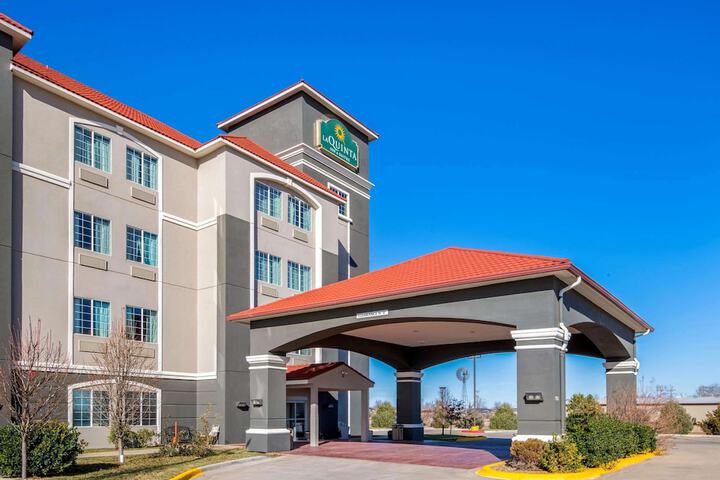 Hotel 5 of 49