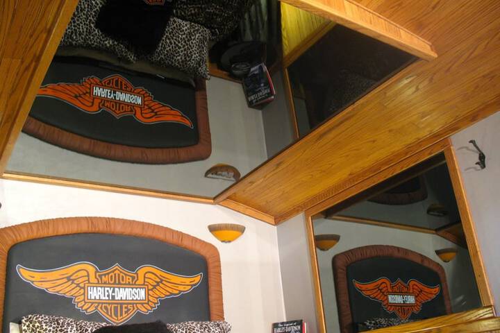 Featherbed Railroad B & B Resort