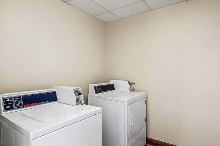 Quality Inn & Suites Vail Valley