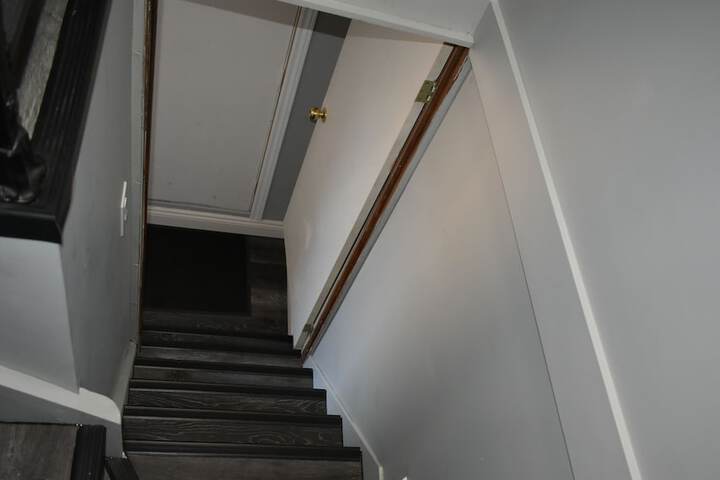 Room 103 of 141