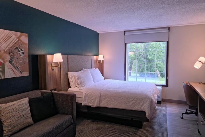 Holiday Inn Johnstown-Gloversville by IHG