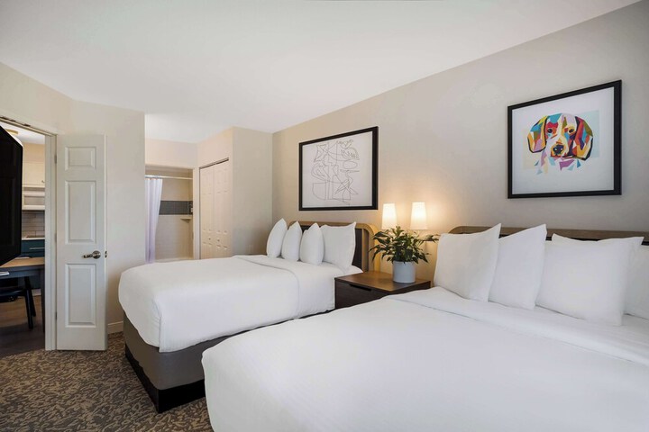 Sonesta ES Suites Portland Vancouver 41st Street