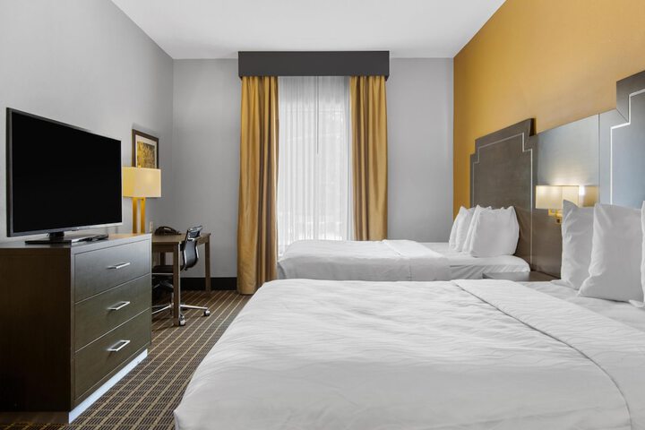 Best Western Plus Regency Park