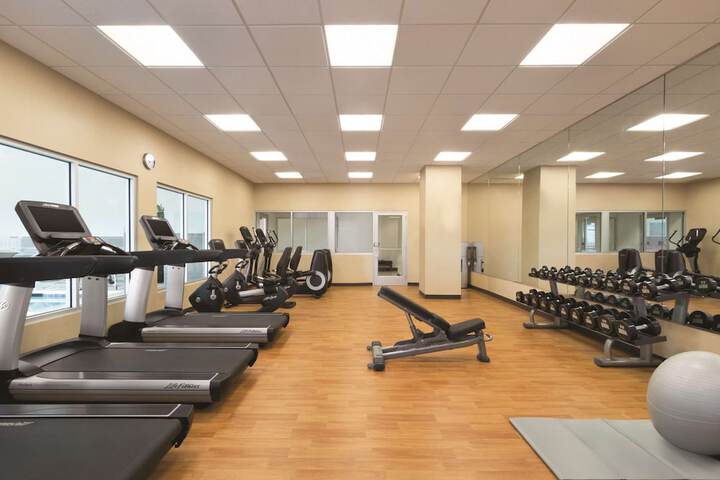 Hyatt Place Chicago / OHare Airport