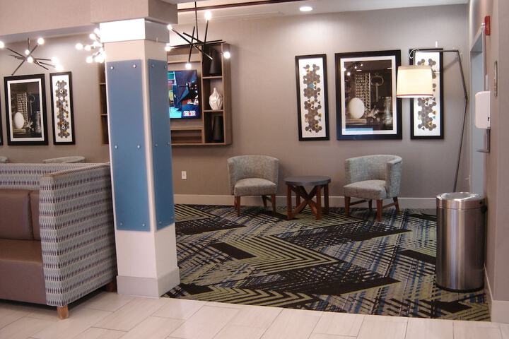 Holiday Inn Express & Suites Stroudsburg-Poconos by IHG