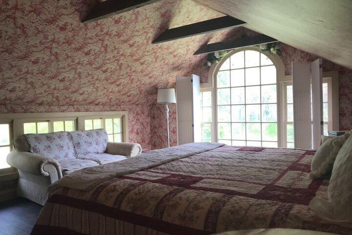 Room 13 of 66