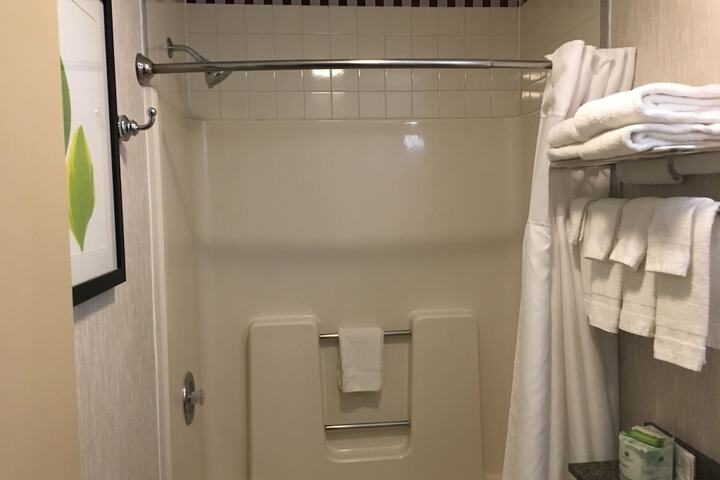 Room 31 of 62