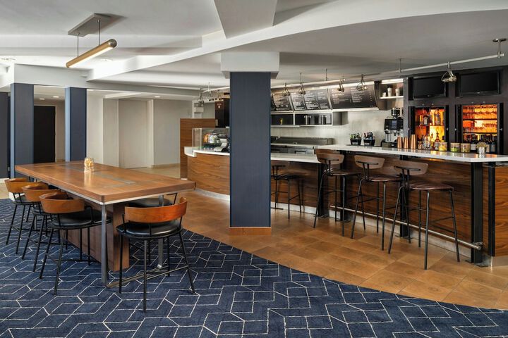 Courtyard by Marriott Hartford Cromwell