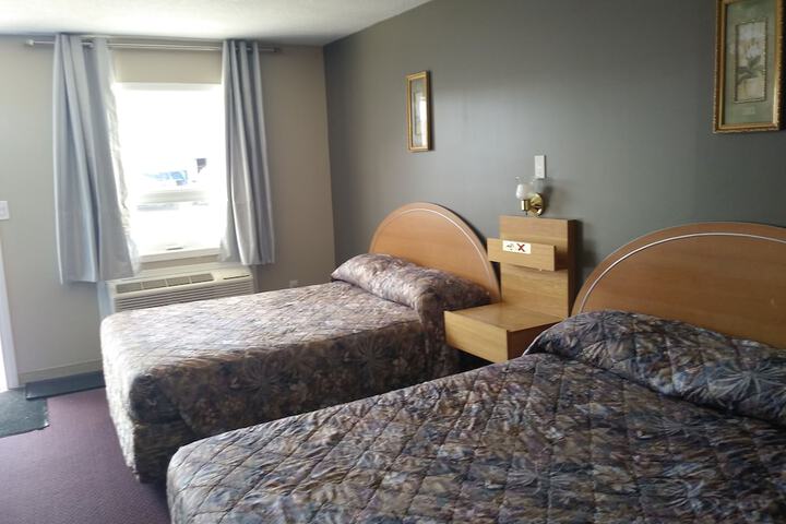 Room 10 of 19