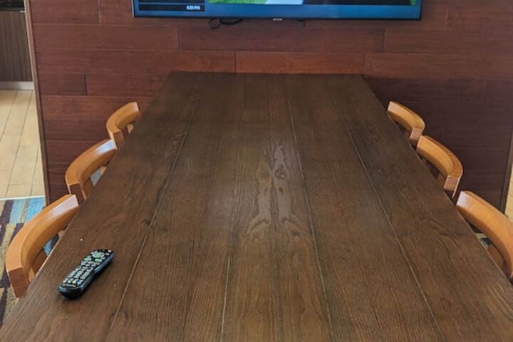 Dining 37 of 47