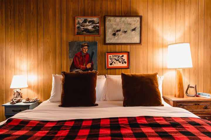 Room 22 of 74