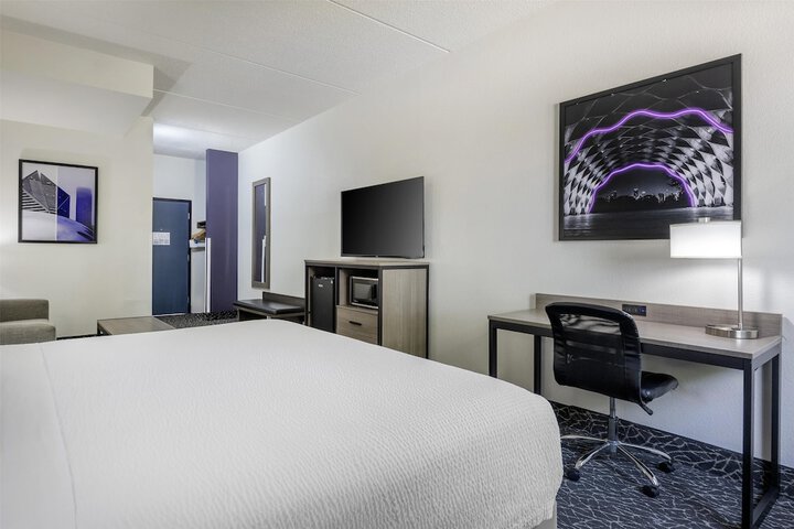 Best Western Bolingbrook Hotel