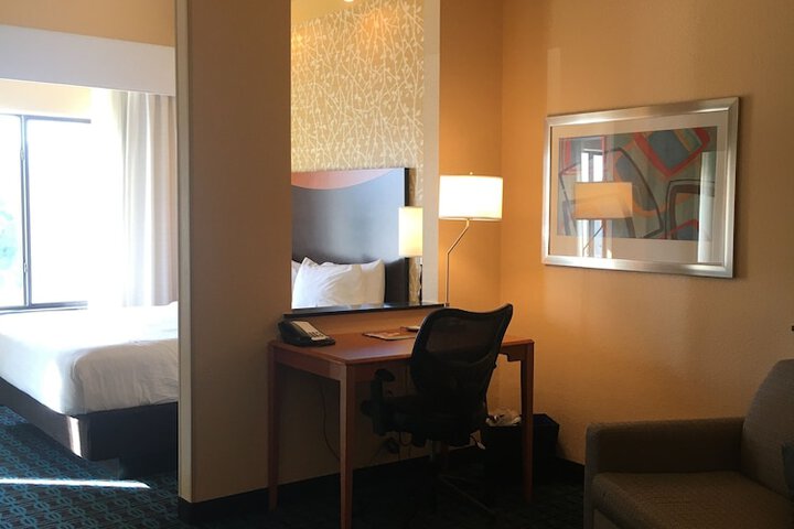 Room 14 of 24