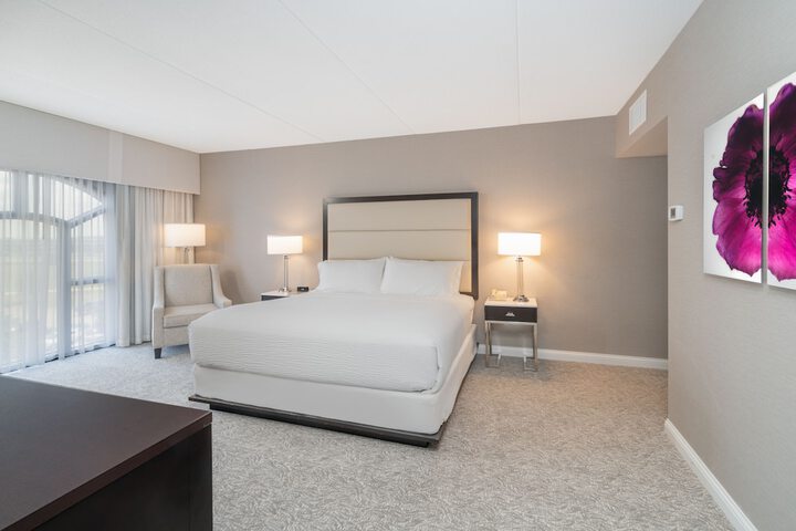 Room 43 of 68