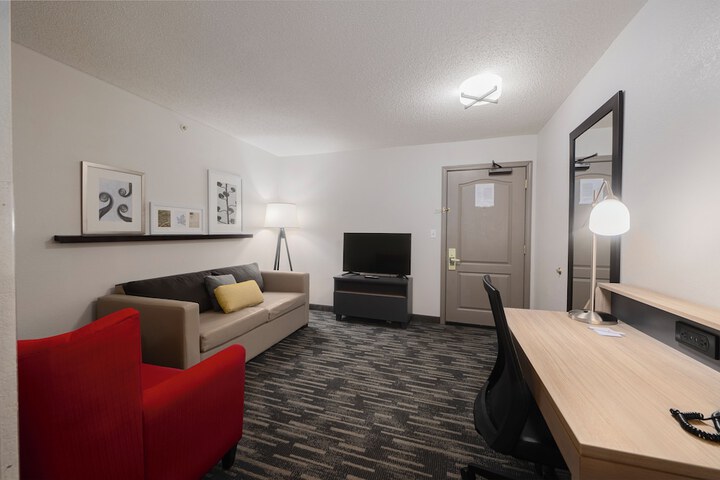 Country Inn & Suites by Radisson Lake George (Queensbury), NY