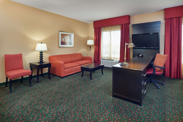 Room 23 of 43