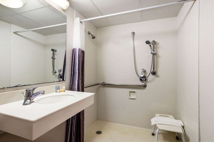 La Quinta Inn Tampa Airport Stadium Westshore