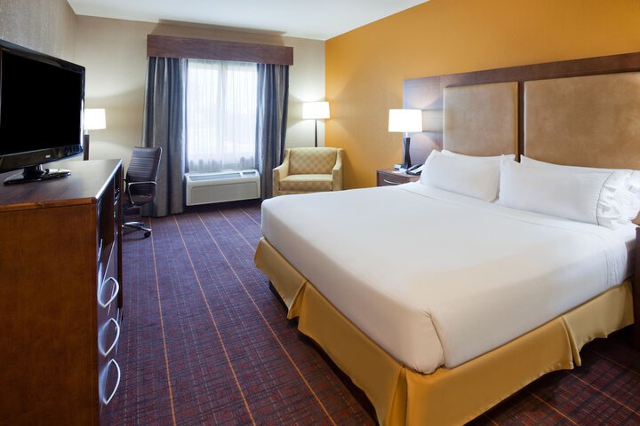 Holiday Inn Express Hotel & Suites Brainerd-Baxter by IHG