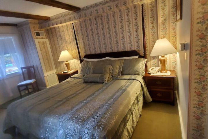 Room 41 of 125
