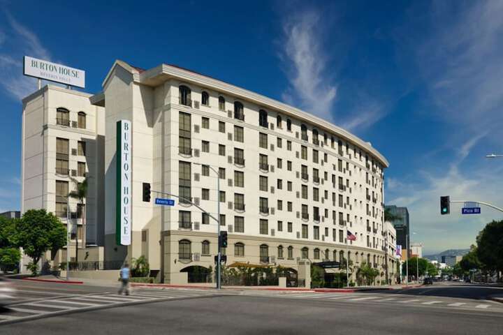 Hotel 4 of 76