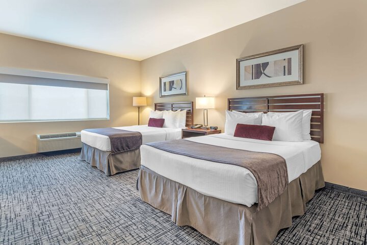 Best Western Plus Bayside Hotel