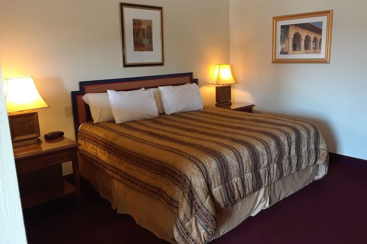 Cedar Glade Resort