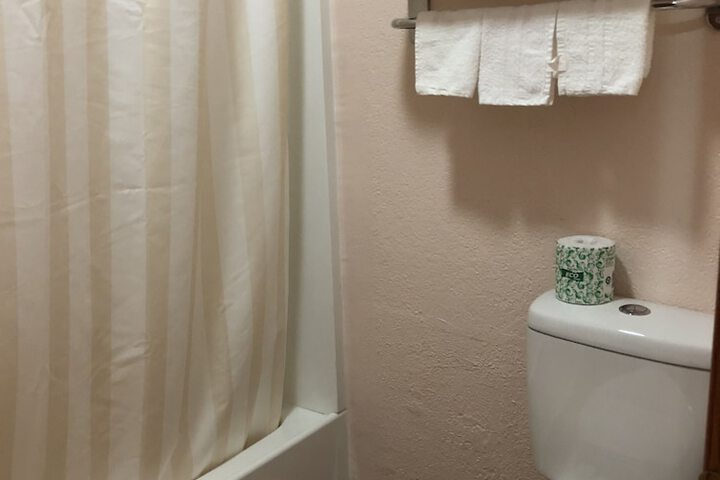 Budget Inn