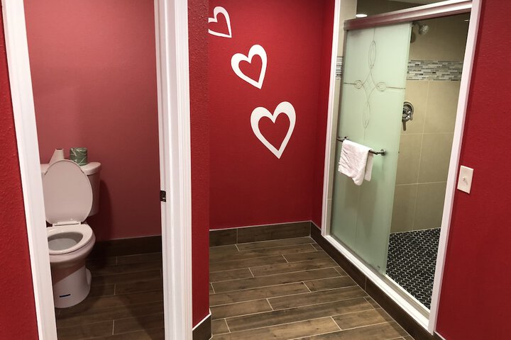 Room 8 of 73