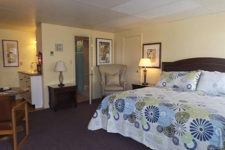 Room 42 of 57