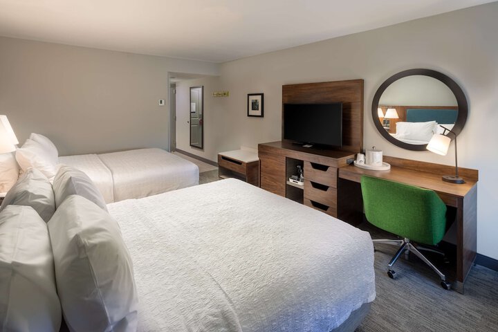 Room 18 of 35