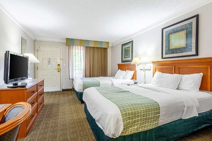 Rodeway Inn Huntsville West