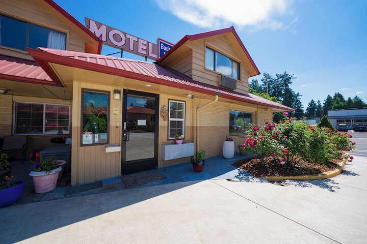 Hotel 7 of 60