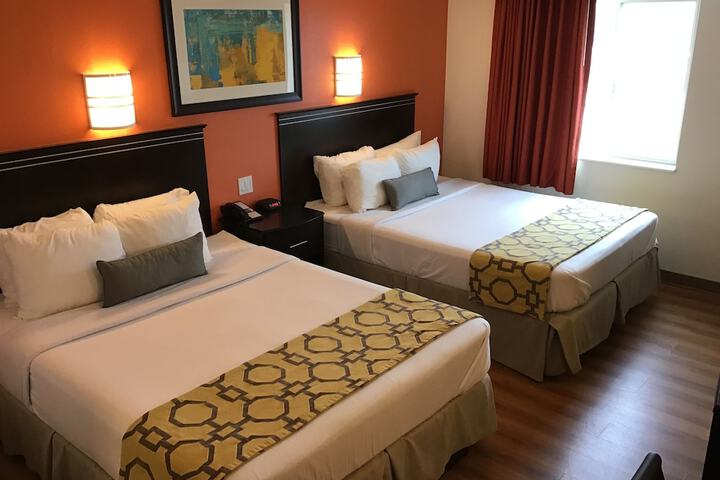 Baymont Inn & Suites Sheridan