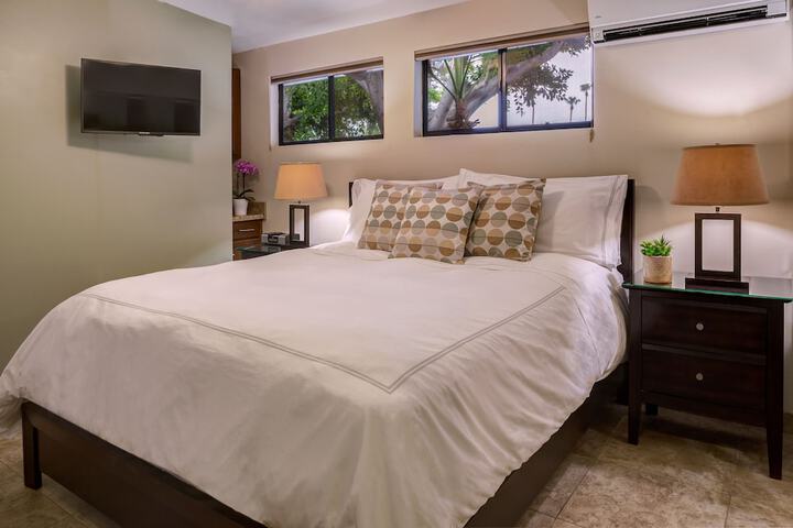 Room 14 of 26