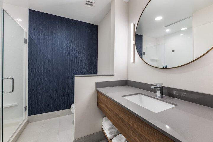Fairfield Inn & Suites by Marriott Knoxville Clinton