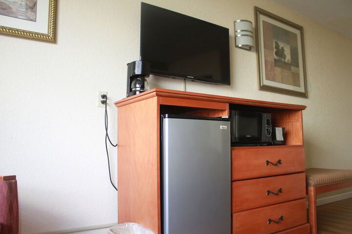 Room 12 of 20