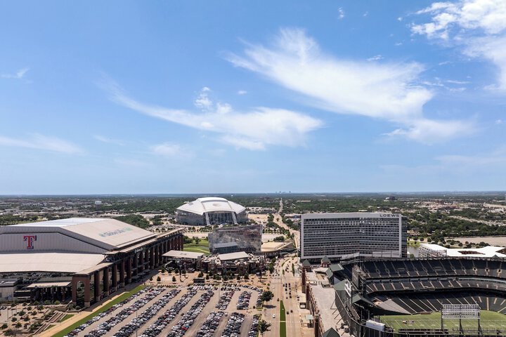 Loews Arlington