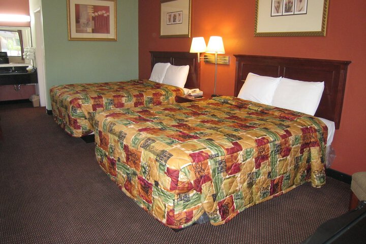 Room 20 of 23