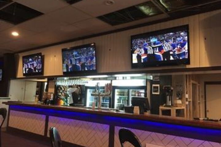 Travelodge by Wyndham Conference Centre & Suites Whitecourt