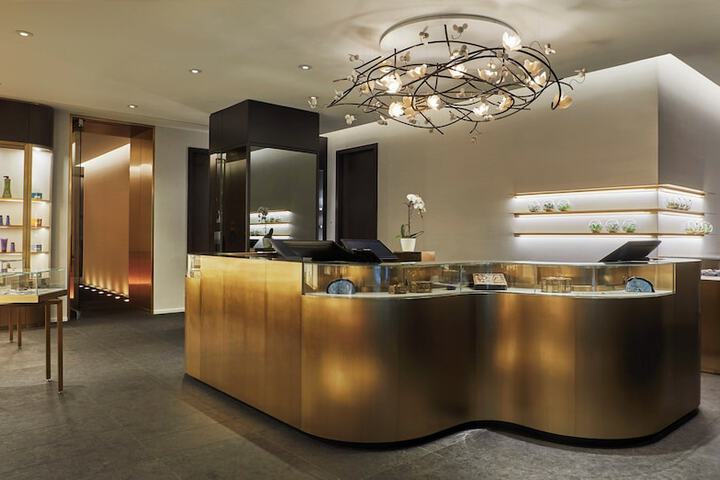 Hotel Interior 16 of 92