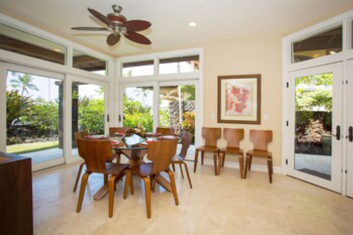 Pineapple Hale - Four Bedroom Home