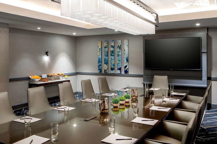 DoubleTree by Hilton Washington DC North / Gaithersburg