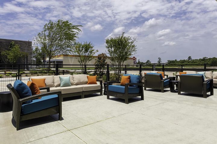 Hyatt House The Woodlands / Shenandoah