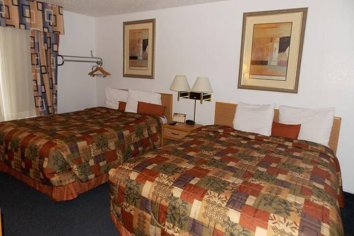 Room 16 of 30